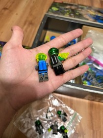 LEGO Space: Insectoids sets (6977), (6837), (6817) and (6903)