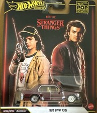 Hot Wheels Premium Pop Culture 1983 BMW 733i - Stranger Things - HXD63-Q