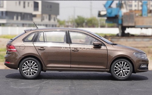 1/18 Scale For Volkswagen Gran Santana 2015 Brown Diecast Model Car Collection - Picture 3 of 7