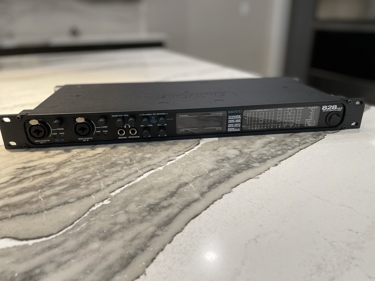 DTM・DAW MOTU 828 mk3 MOTU 828 MK3 Hybrid FireWire / USB 2.0 Audio Interface