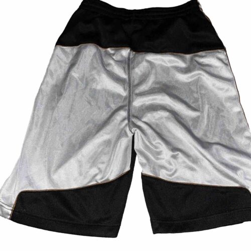 Adidas Philadelphia 76’ers Vintage Basketball Shorts Kids XL - Picture 3 of 3