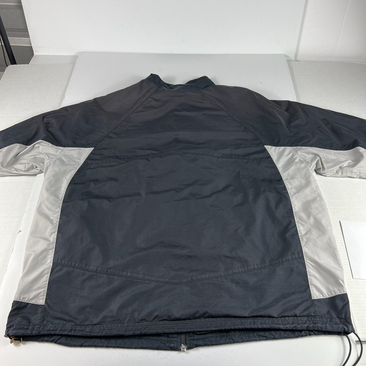 VTG Nike Jacket Adult Extra Large Black & Grey Small Check VTG Nike Jacket Adult Extra Large Black & Grey Small Check