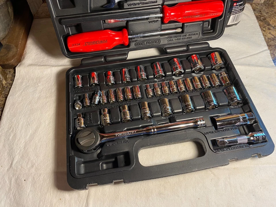 2010 Powerbuilt 61 Piece SAE & Metric Socket Tool Set #640743 (New) - Image 4 of 4