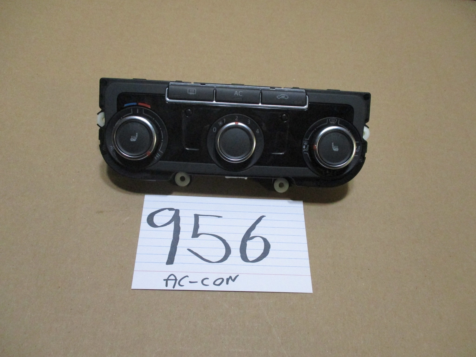 10 11 12 Volkswagen CC AC and Heater Control Used Stock #956-AC