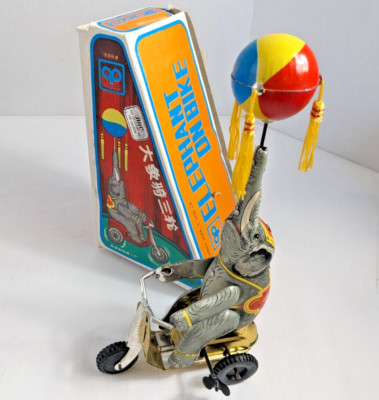 VINTAGE TIN WIND-UP TOY Used ELEPHANT ON BIKE Beijing Toy Collector TESTED WORKS