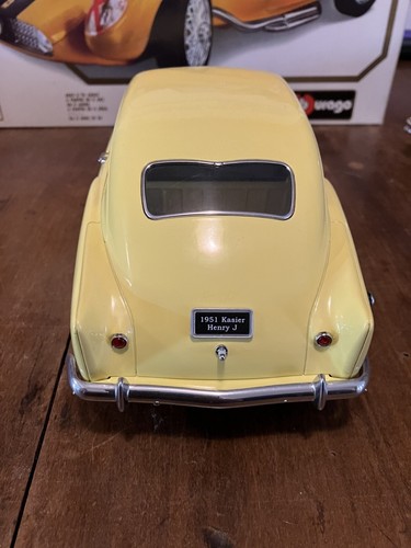 SUN STAR 1951 KAISER HENRY J 1:18 ARENA YELLOW COD. 5091 - Foto 5 di 11