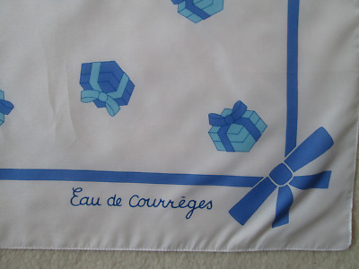 Foulard Vintage Eau De Courrègès En Polyester - 70x70 Cm, Beige Et Bleu, Occasion