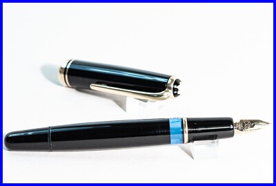 1957er MONTBLANC 252 Kolben- Füller mit M Feder 14K GOLD