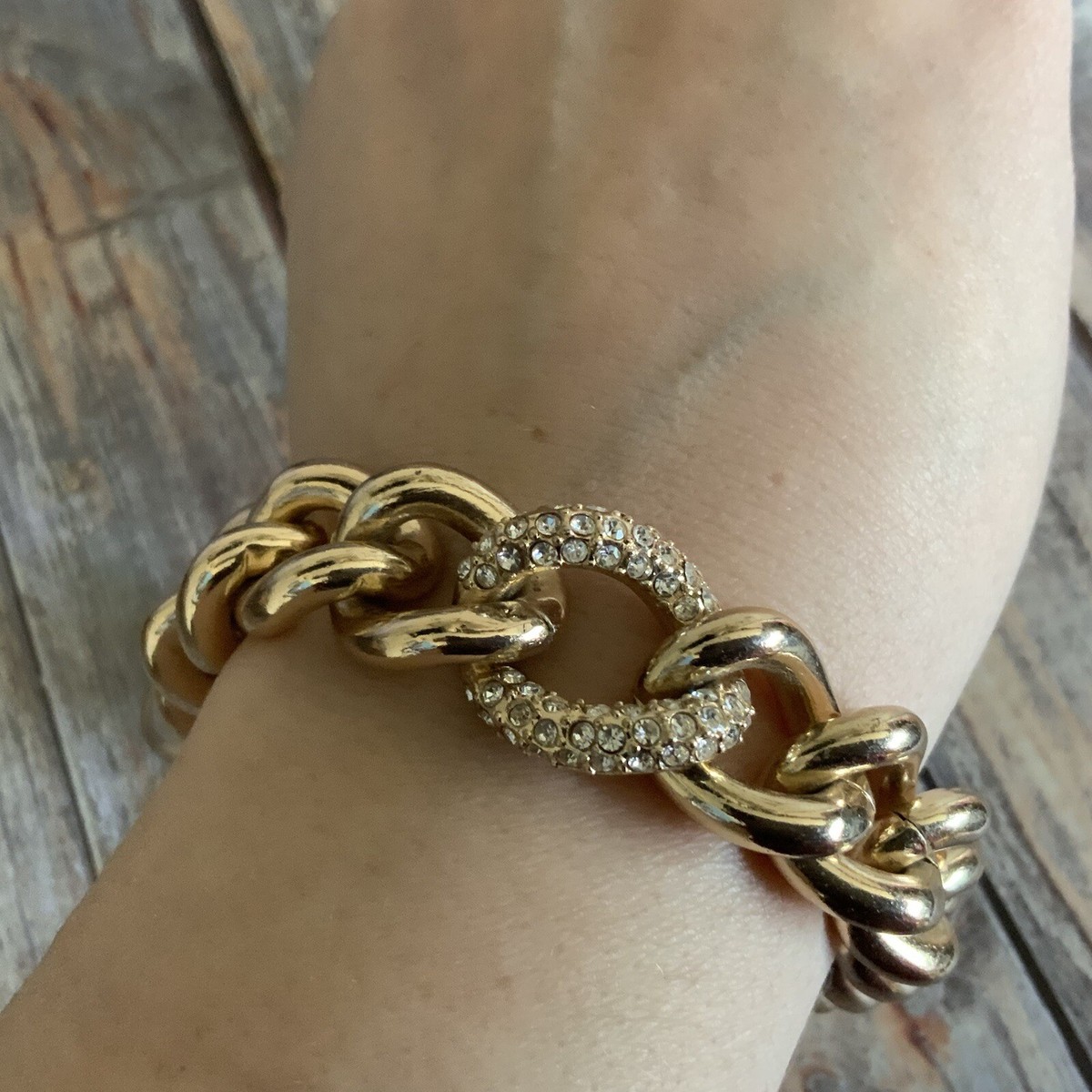Victoria's Secret wing charm chunky chain bracelet in gold Victoria's Secret wing charm chunky chain bracelet in gold