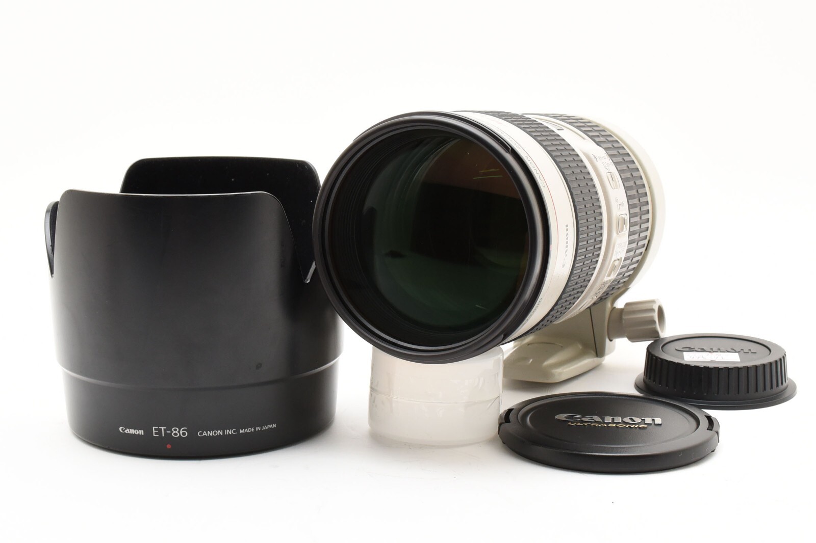 Canon EF 70-200mm f/2.8L IS USM Telephoto Zoom Lens 2436055