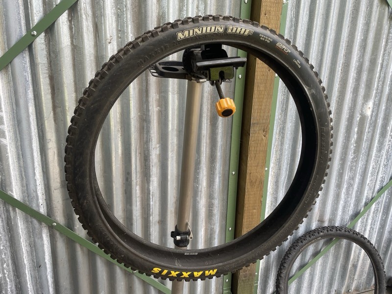Used Maxxis Minion DHF 26x2.5 Tyre Retro Downhill Super Tacky