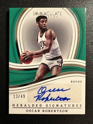 2022-23 Panini Immaculate Oscar Robertson Heralded Signatures Autograph/49 Hof