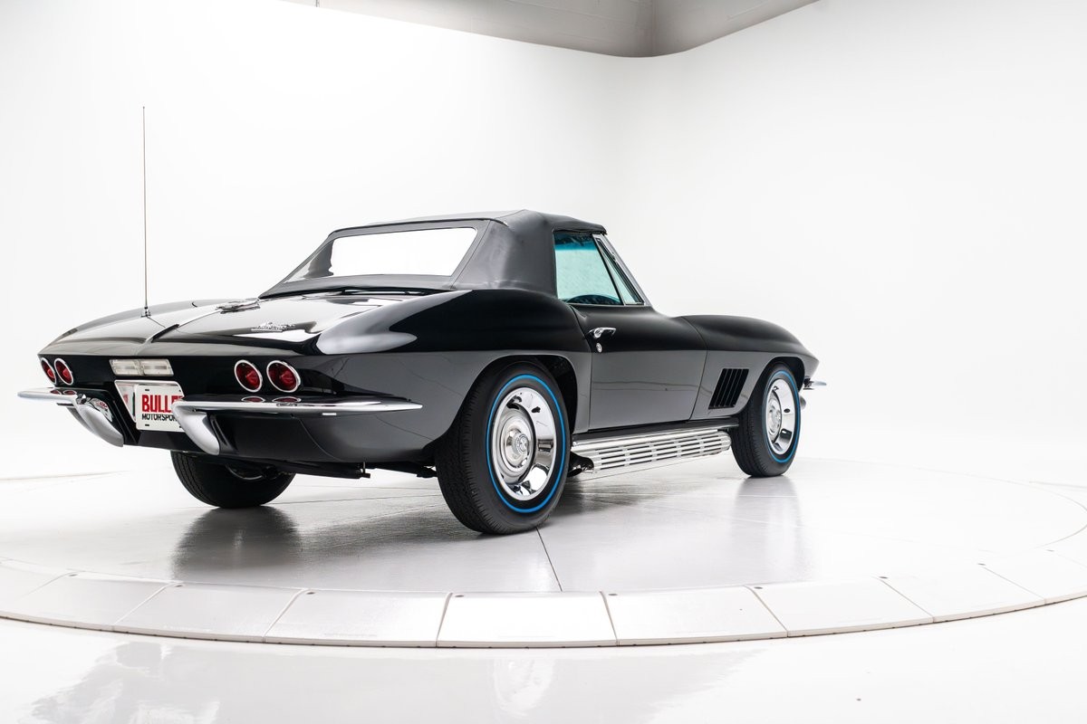 1967 Black Chevrolet Corvette   | C2 Corvette Photo 7