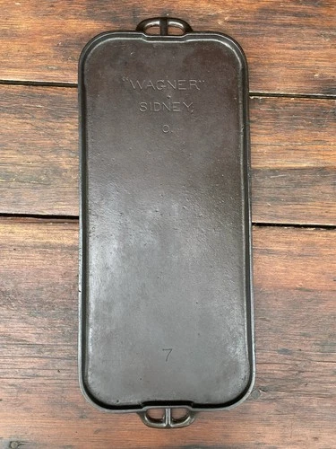Wagner Ware Sidney O #7 Cast Iron Griddle