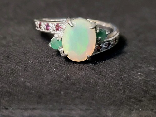 Natural Fire Opal, Emerald & Garnet 925 Sterling Silver Ring Size 9 0974