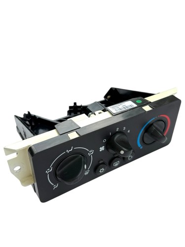 2006-2007 Saturn Ion AC Heater Control Climate Control Temperature Control OEM - Picture 2 of 6