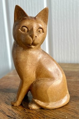 Handgefertigte geschnitzte sitzende Katzenfigur aus Holz Skulptur Ornament 5 Zoll