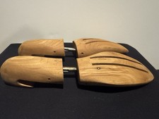 Wooden Shoe Trees Stretchers Split Toe Pair for Shoes size M