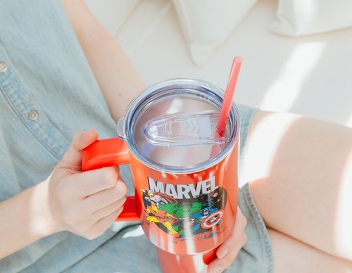 Marvel Comics Los Vengadores Vaso De Acero Inoxidable Rojo De 40 Onzas Con Asa - Imagen 5 de 8