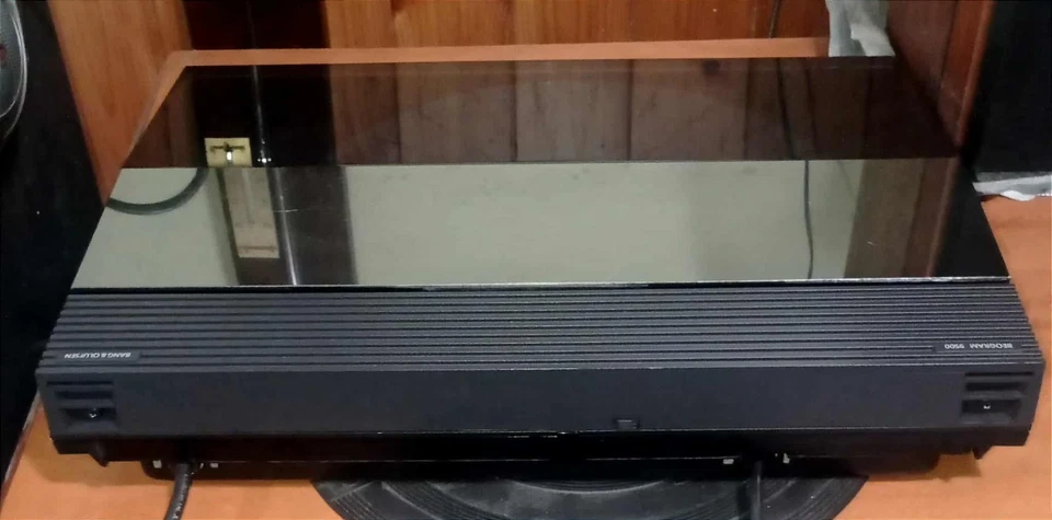 Bang & Olufsen Beogram 9500 Turntable - Bild 4 von 4