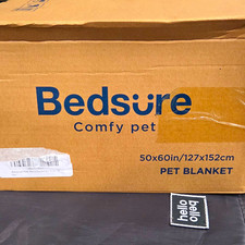 Bedsure Comfy Pet Waterproof Polar Fleece Pet Blanket 50 x 60 in All Breeds