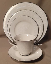 Noritake Affection 7192 Place Setting (5 piece) EXCELLENT!