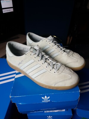 adidas hamburg size 11