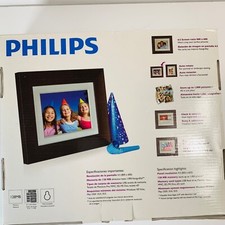 Philips Digital 7" Photo Frame 128 MB Brown Wooden Frame LCD Panel SPF3407D/G7