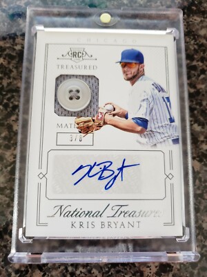 Kris Bryant RC /8 Auto 2015 Auto National Treasures Signature Materials Button