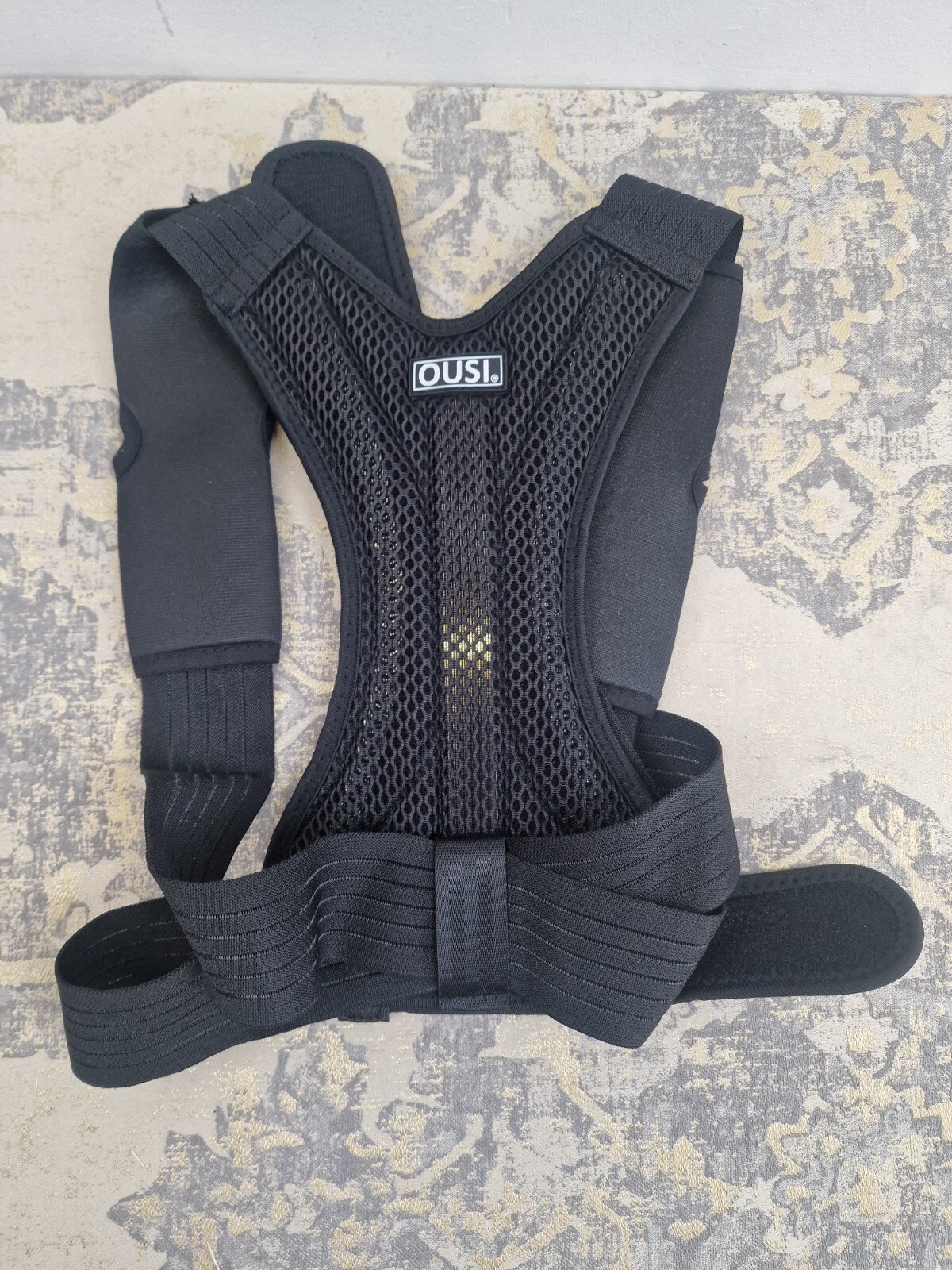 OUSI Back Support Brace Posture Corrector: Shoulder Straightener Belt - L