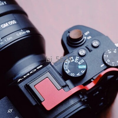 Thumb Rest Grip Hot Shoe Cover Camera Mount for Sony A7R2/A7M2/A72/A7R3/A7M3/A9