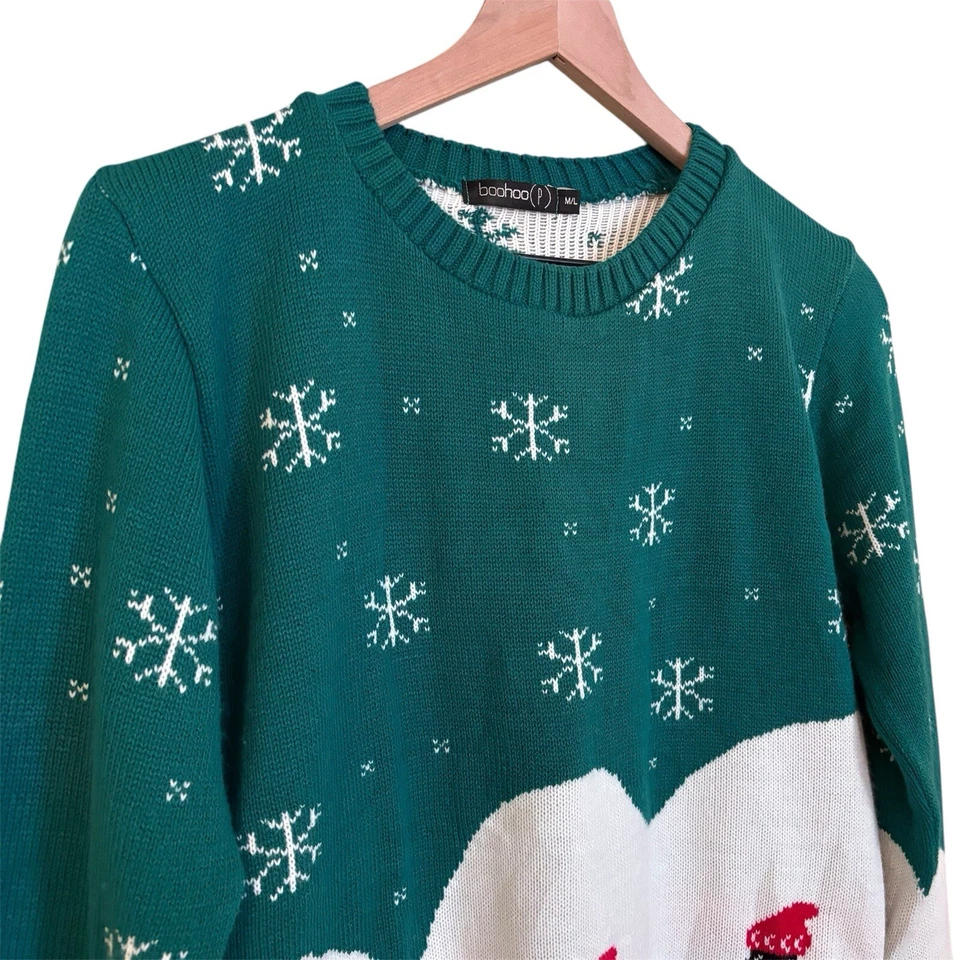 Women's Boohoo Christmas Holiday penguin snowflake sweater size medium large - Image 3 of 4
