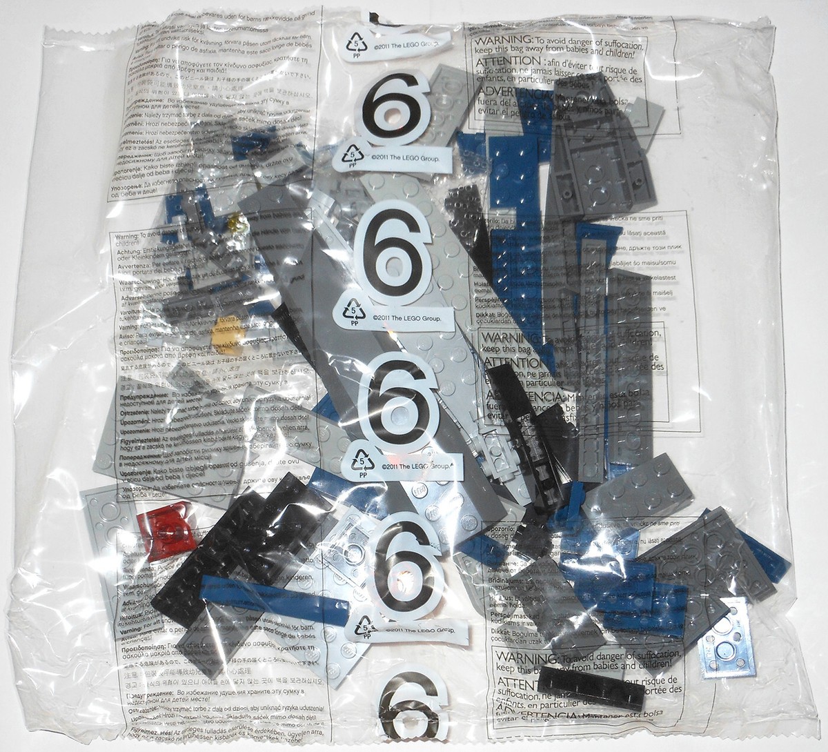 LEGO 9515 The Malevolence: NEW NEVER BUILT SHIP ONLY (no