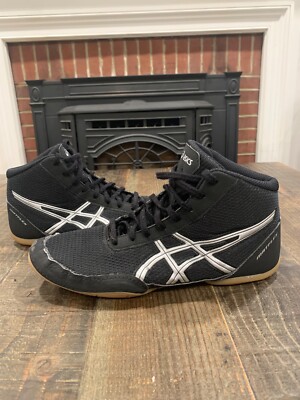 ASICS OG Matflex 5 Wrestling Shoes Size 6 great condition black and white