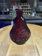 5124 Vtg 1971 Wheaton Mini Ruby Red Glass Bottle Swirling Scrolling Design