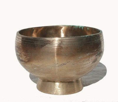 Alte NAGA Klangschale Therapie Standklangschale Klangprobe 530 gr M80-423-KK