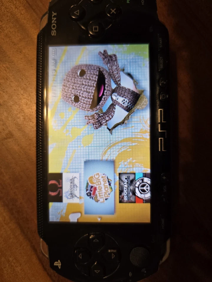 Sony PSP 1000 1001 US Handheld Black Console 64GB Memory Card Works Great!! - Image 3 of 3