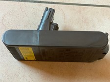 🔋 Original Dyson V11/SV14 Schraubakku – Gebraucht, sehr guter Zustand