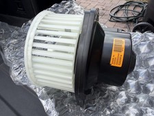 Oem Gm Heating And Air Conditioning Blower Motor With Wheel 89019178 Open Box Oem Gm Heating And Air Conditioning Blower Motor With Wheel 89019178 Open Box