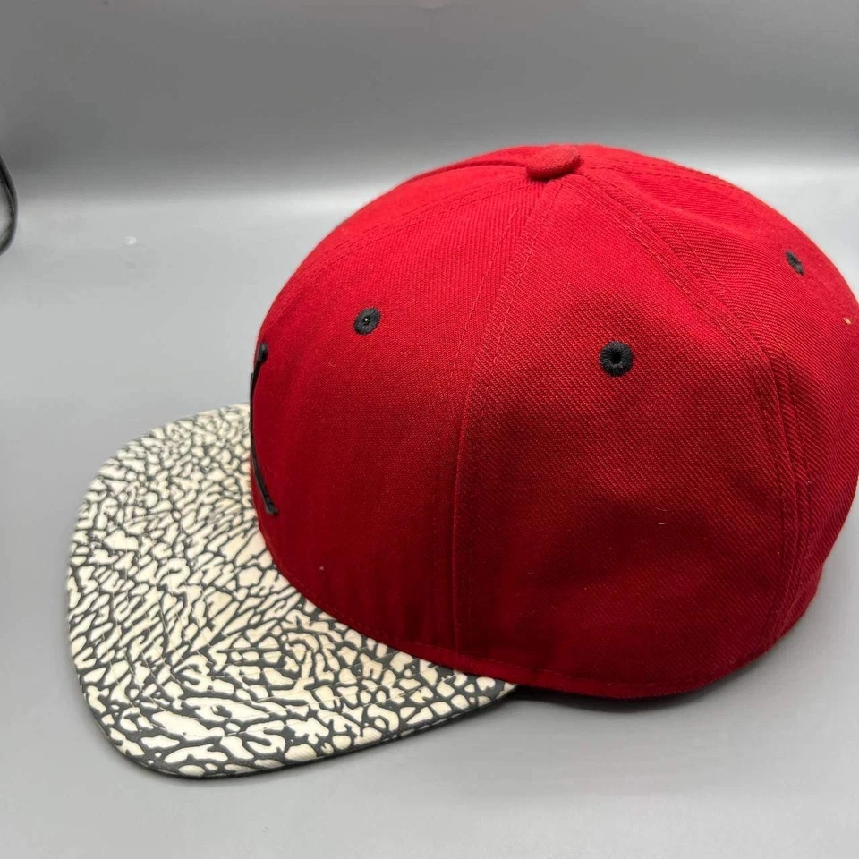 Gorra Air Jordan Hombre Rojo Cemento Elefante Jumpman Snap Back Cap Foto 4 de 4