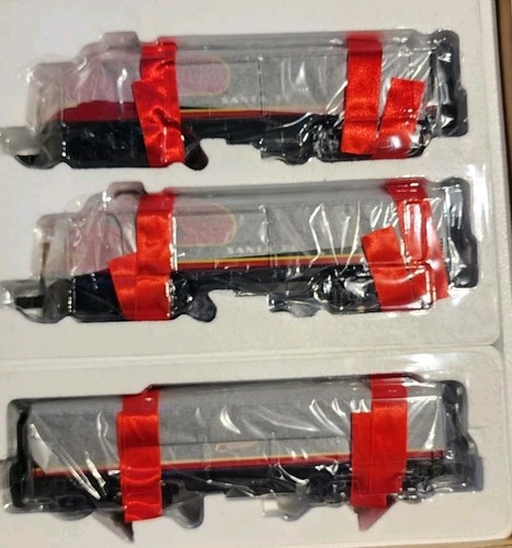 K Line O Scale K-25303 ATSF F-3 Diesel A-B-A Set AA Powered B Dummy - Picture 3 of 10