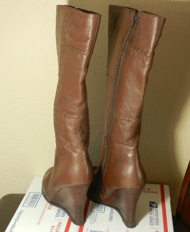 Two Lips Brenda 复古棕色皮革楔形鞋跟及膝靴 无盒 7 1/2M — 第 3/4 张图片