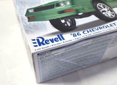 Revell 1:24 1986 Chevrolet Monte Carlo SS Donks 2 in 1 Model Kit