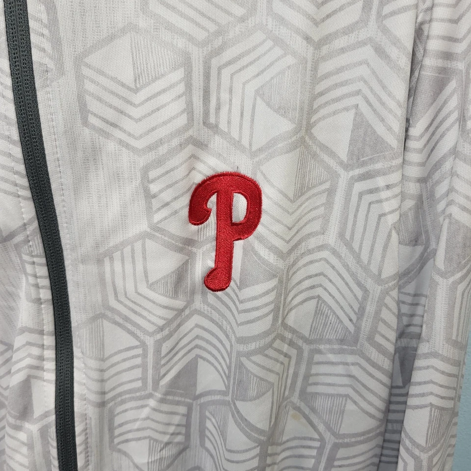 Philadelphia Phillies Antigua Zip Up Jacket L mens White with Gray Zig Zag Patte - Image 3 of 4