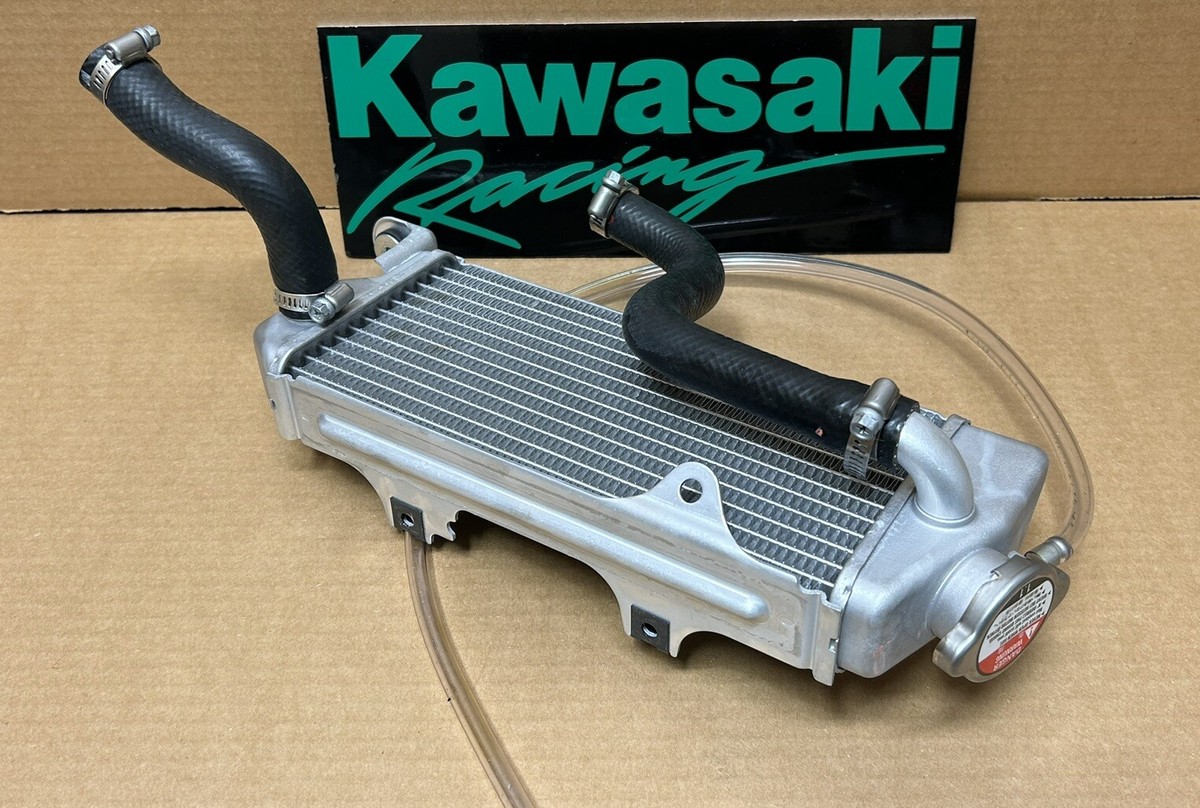 KX112 純正ラジエータ　ホース、カバー付きKX85 KX112 純正ラジエータ ホース、カバー付きKX85 - メルカリ
