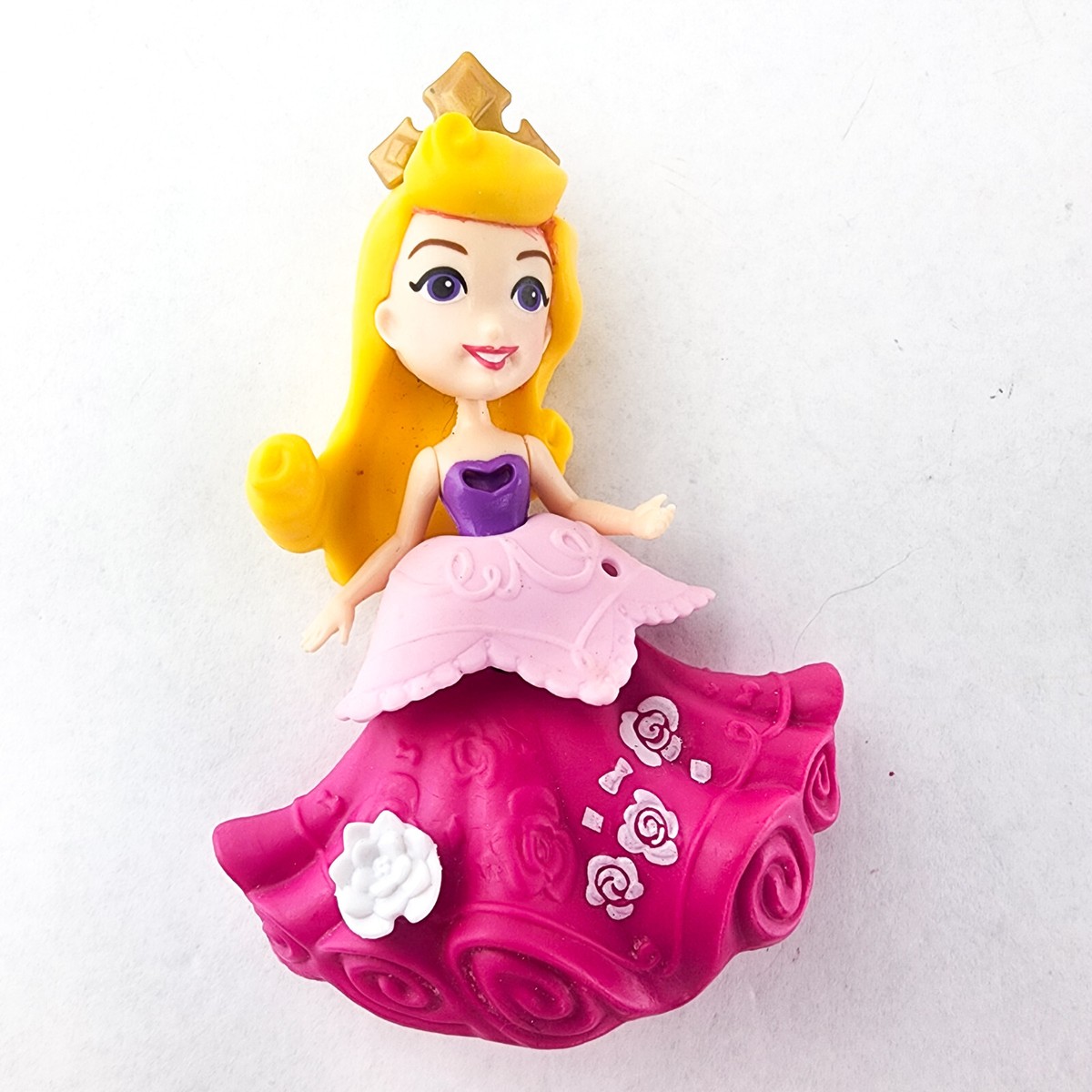 Hasbro Disney Princess Little Kingdom Snap Ins Doll Cinderella
