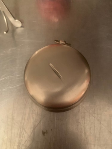 Small Quartz Watch Style Desk Clock - Ex - Picture 3 of 4