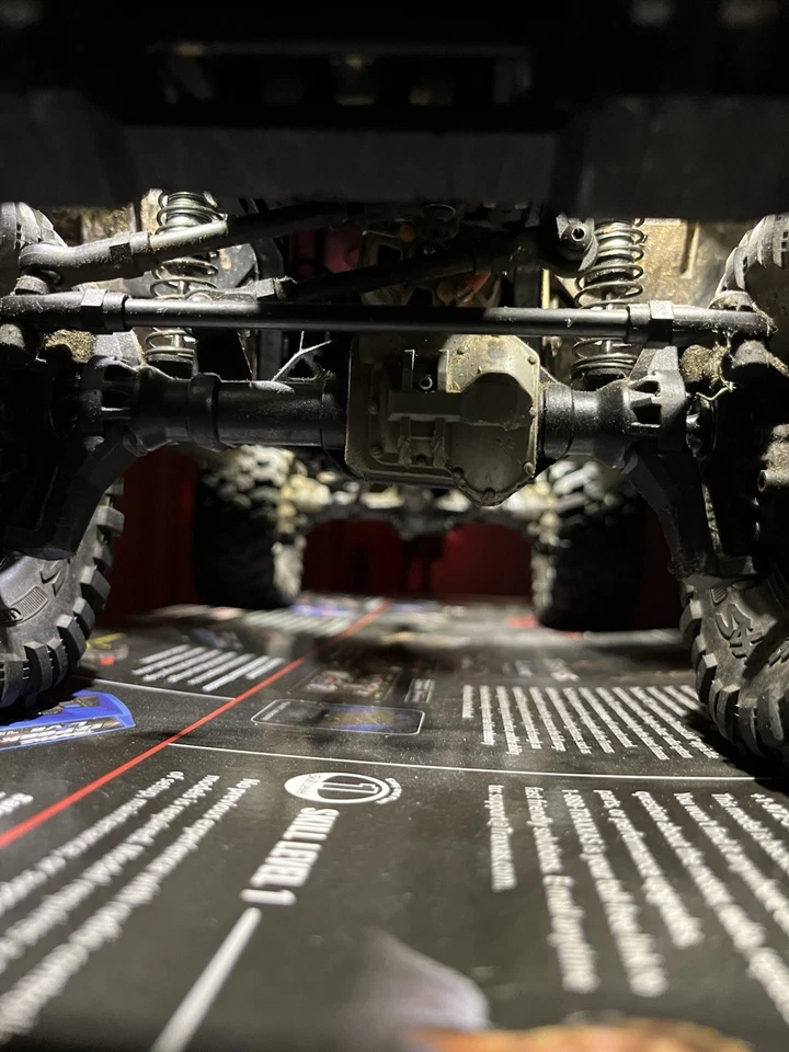 2018 Traxxas TRX Defender гусеничный транспорт в масштабе 110 с совершенно новым литий-полимерным аккумулятором Traxxas - Изображение 4 из 4