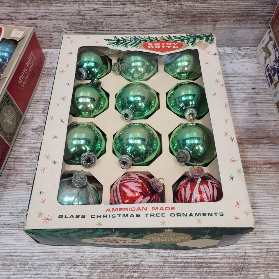 Lote 120+ Adornos de Árbol de Navidad Vintage Vidrio Mercurio Brite Brillante y Otros Foto 4 de 4