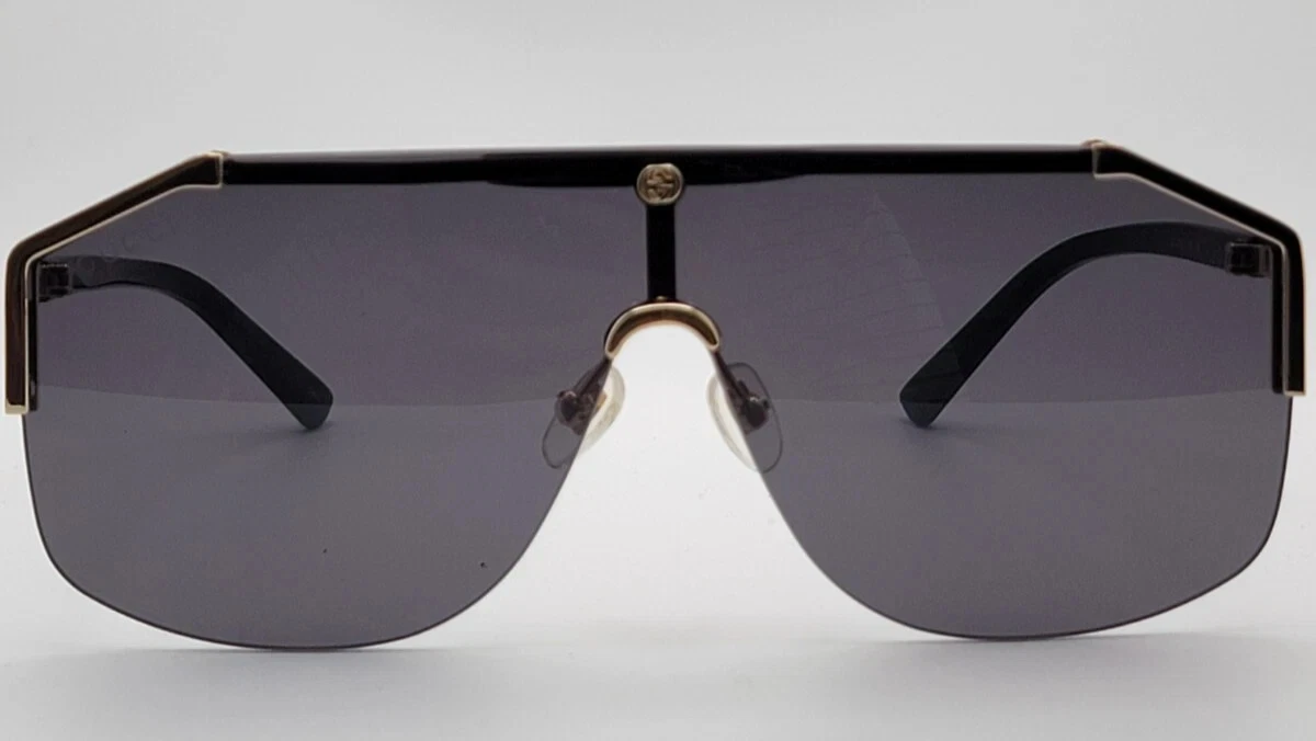 Gucci GG2018S 001 Shield Sunglasses – Matte Black/Smoke Mirror Gucci GG2018S 001 Sunglasses Matte Black | Mercari main image 4